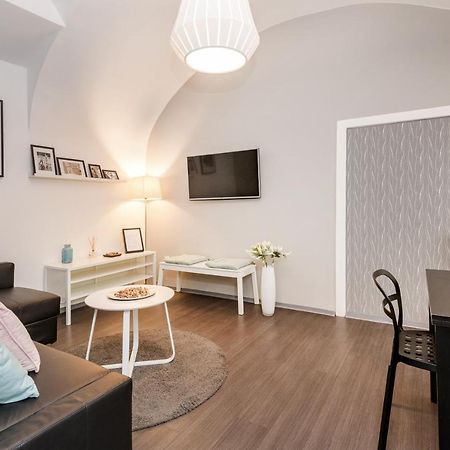 Apartment Napoleon Ljubljana Luaran gambar