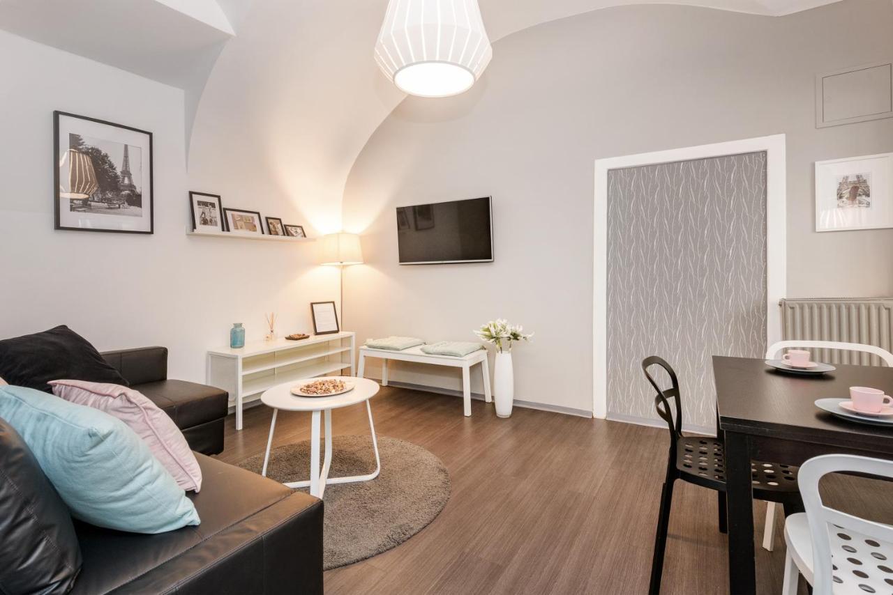 Apartment Napoleon Ljubljana Luaran gambar